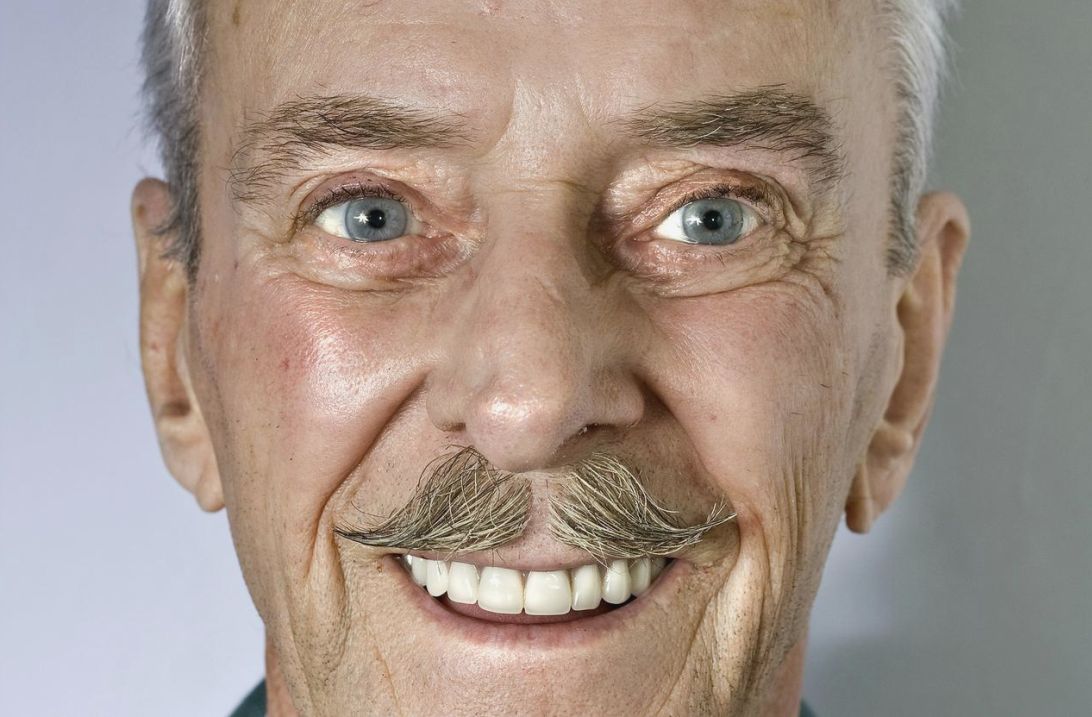 Editor face